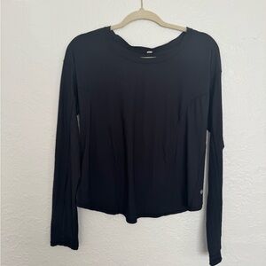 Black lululemon long sleeve